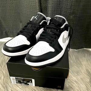 Air Jordan 1 Low 'Black Medium Grey'